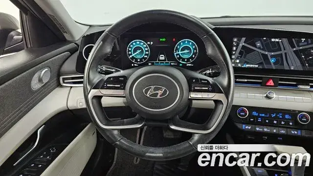 Hyundai The New Avante Hybrid 2021 — Photo 16/20