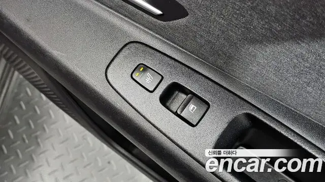Hyundai The New Avante Hybrid 2021 — Photo 3/20