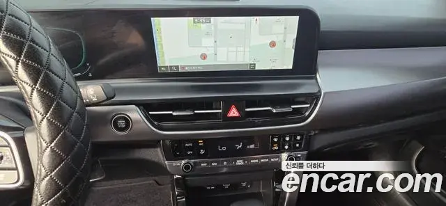 Kia Seltos 2023 — ფოტო 4/20