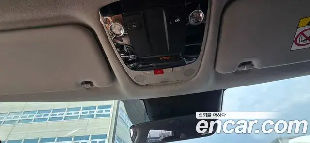 Kia Seltos 2023 — ფოტო 13/20