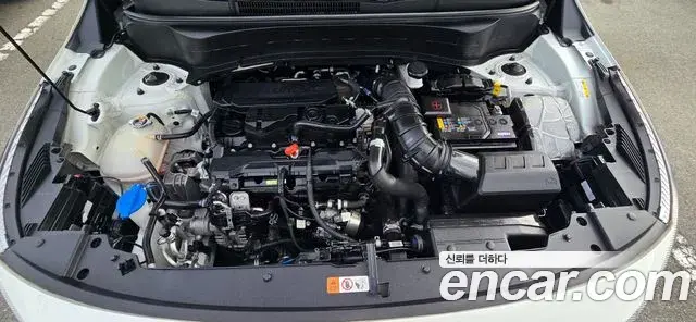 Kia Seltos 2023 — ფოტო 5/20