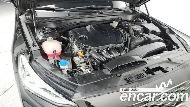 Kia K8 2021 — Photo 1/20