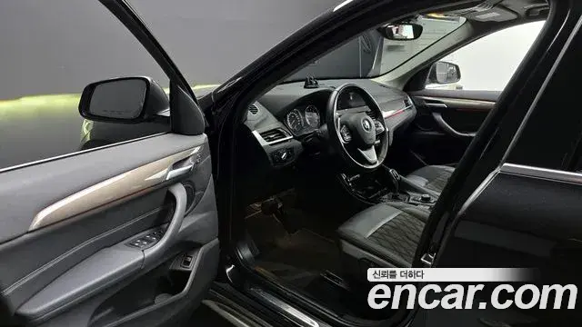 BMW X1 2021 — Şəkil 4/20