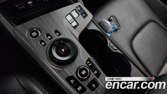 Kia Sportage 2023 — Фото 9/20