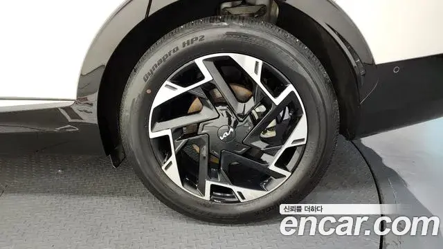 Kia Sportage 2021 — Photo 8/20