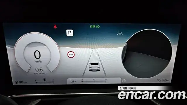 Genesis G90 2022 — Photo 12/20