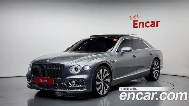 Bentley Flying Spur 2020 — Фото 1/20