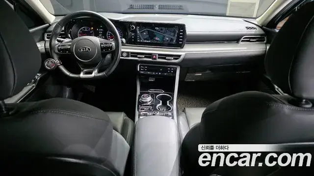 Kia K5 2020 — Şəkil 16/20