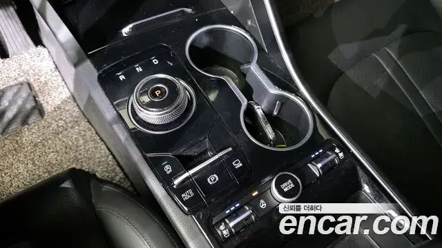Kia K5 2020 — Şəkil 4/20