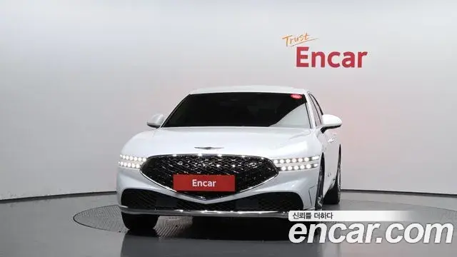 Genesis G90 2022 — Photo 11/20