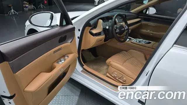 Genesis G90 2022 — Photo 14/20