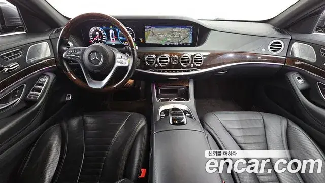 Mercedes-Benz S-Class 2018 — Photo 19/20