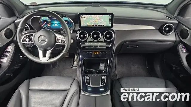 Mercedes-Benz GLC-Class 2020 — Şəkil 8/20