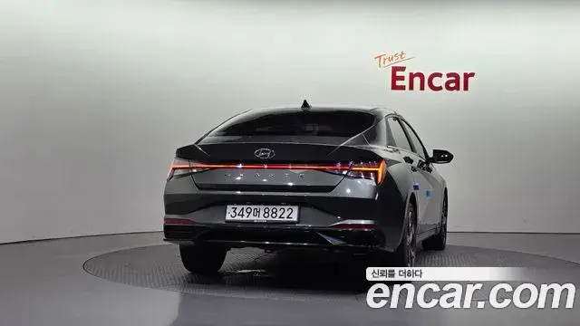 Hyundai The New Avante Hybrid 2020 — Şəkil 9/20
