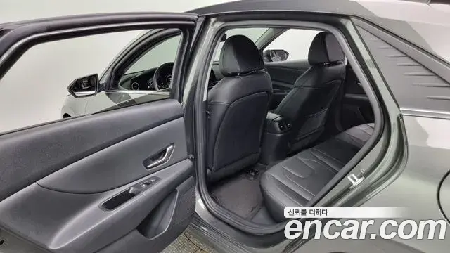 Hyundai The New Avante Hybrid 2020 — Şəkil 2/20