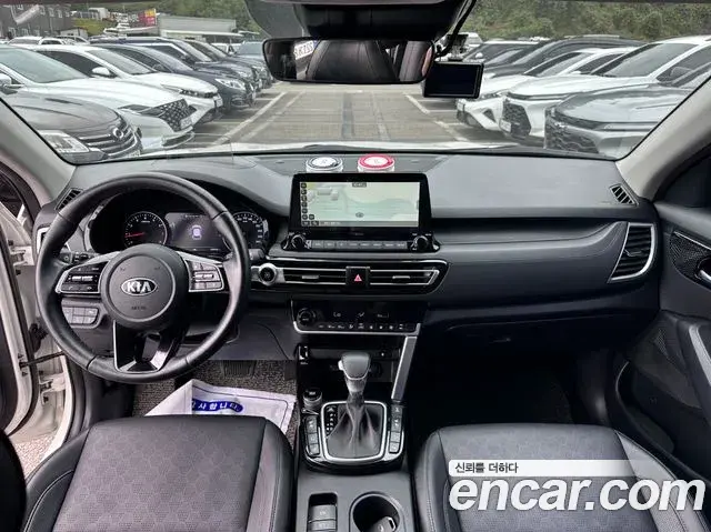 Kia Seltos 2021 — Şəkil 16/20