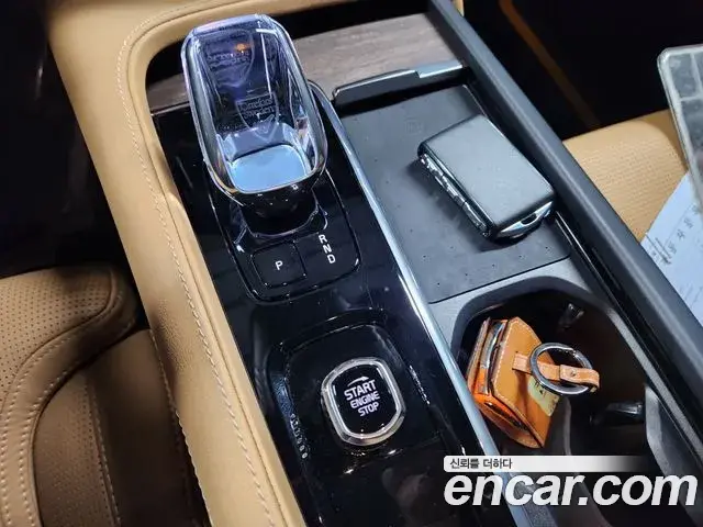 Volvo S90 2024 — ფოტო 18/19