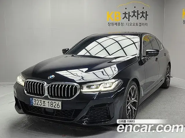 BMW 5 Series 2020 — Şəkil 1/18