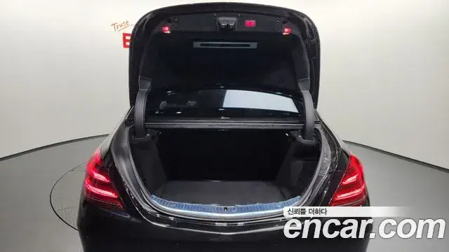 Mercedes-Benz S-Class 2019 — Şəkil 12/20