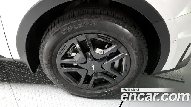 Kia Sorento 2023 — Şəkil 1/20