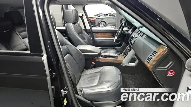 Land Rover Range Rover 2018 — Şəkil 20/20