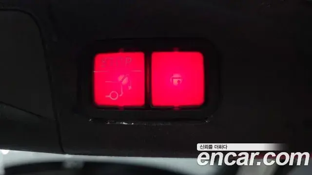 Mercedes-Benz GLA-Class 2022 — Photo 11/20