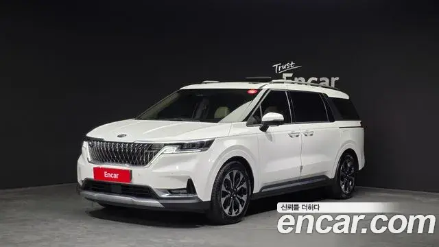 Kia Carnival 2020 — ფოტო 5/20