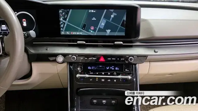 Kia Carnival 2020 — ფოტო 1/20