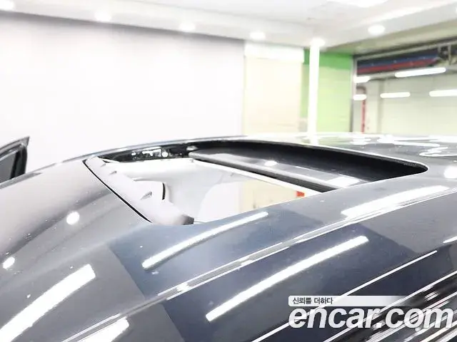 Hyundai Staria 2025 — Şəkil 7/20