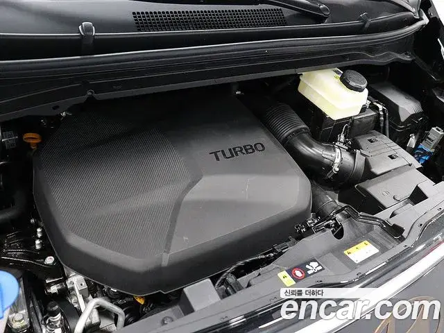 Hyundai Staria 2025 — Şəkil 4/20