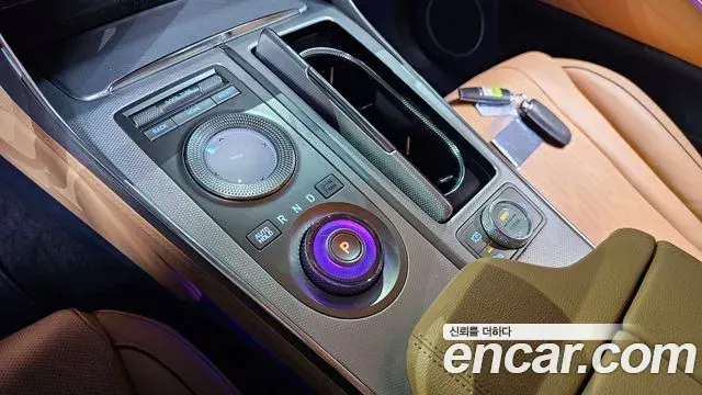 Genesis GV80 2021 — ფოტო 4/20