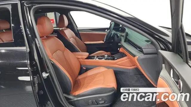Kia K5 2024 — ფოტო 15/20