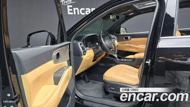 Kia Sorento 2021 — Şəkil 17/20