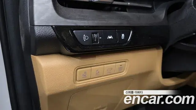 Kia Carnival 2022 — Şəkil 14/20