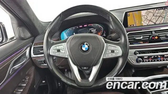 BMW 7 Series 2020 — ფოტო 11/20