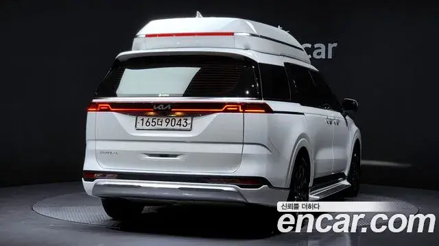 Kia Carnival 2022 — Фото 2/20