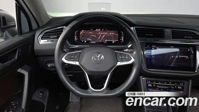 Volkswagen Tiguan Allspace 2023 — Photo 7/20