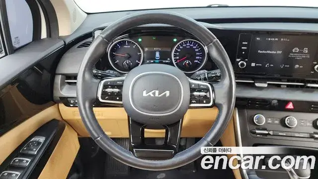 Kia Carnival 2022 — Şəkil 2/20
