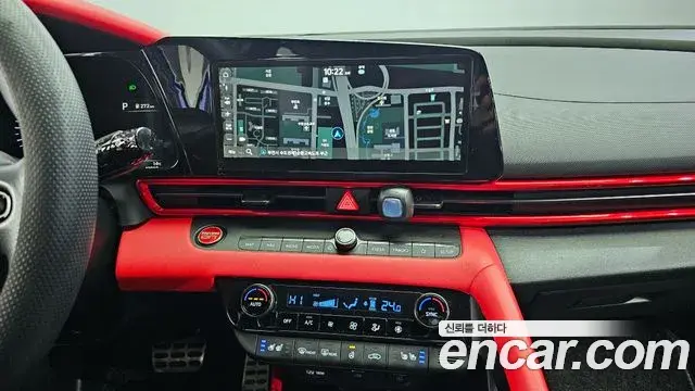 Hyundai The New Avante Hybrid 2020 — Photo 15/20