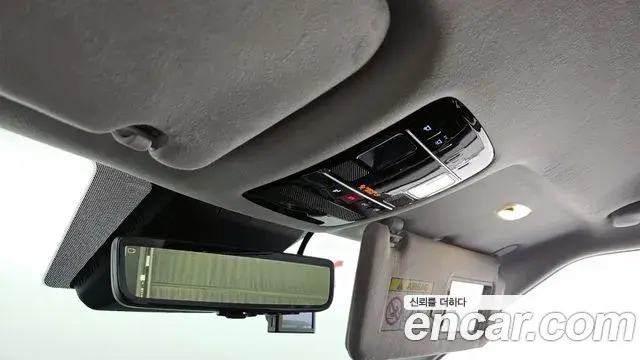 Hyundai Santa Fe 2024 — ფოტო 14/20