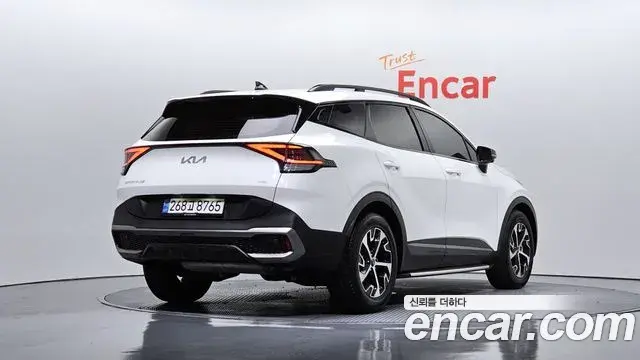 Kia Sportage 2021 — Photo 4/20