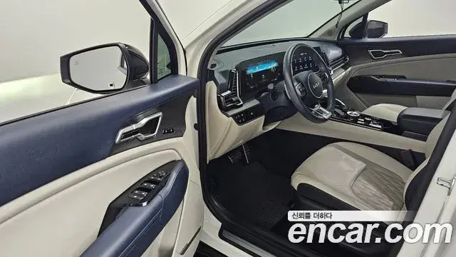 Kia Sportage 2021 — Photo 18/20
