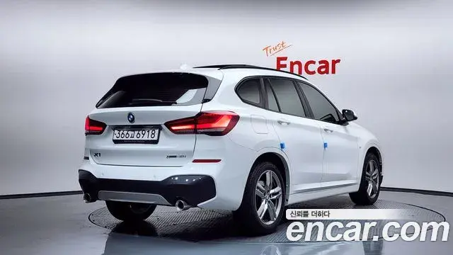 BMW X1 2022 — Şəkil 6/20