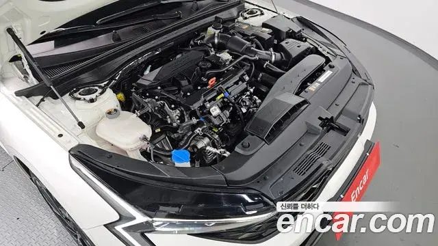 Kia K5 2025 — Photo 18/20