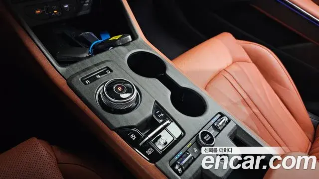 Kia K5 2025 — Photo 19/20