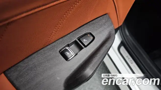 Kia K5 2025 — Photo 11/20