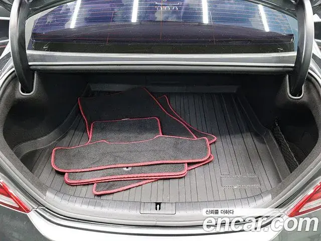 Genesis G70 2019 — Şəkil 17/20