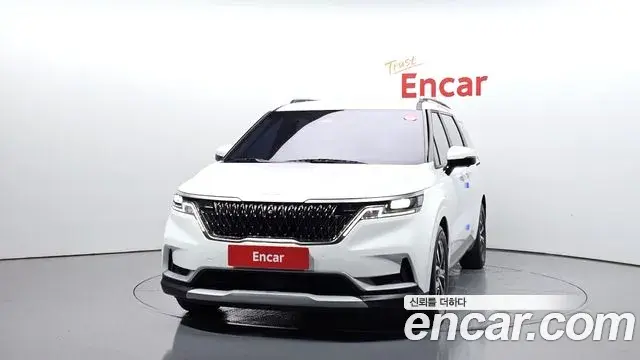 Kia Carnival 2023 — Şəkil 11/20