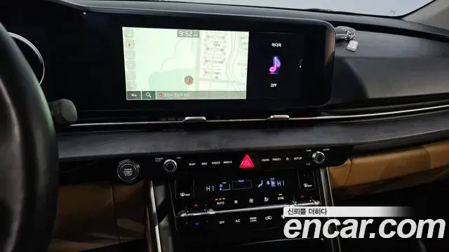 Kia Carnival 2023 — Şəkil 7/20