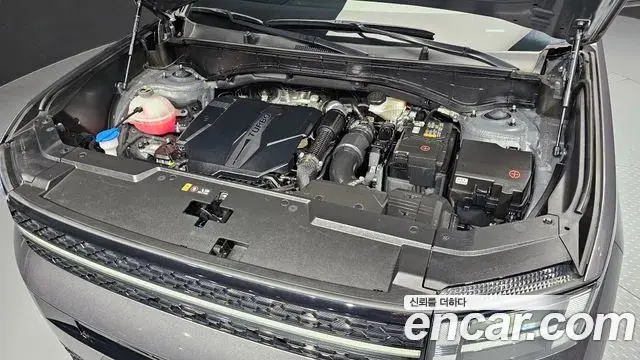 Hyundai Santa Fe 2023 — Şəkil 17/20